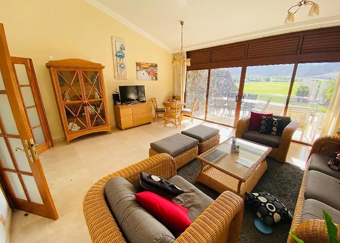 Duplex Bravo In Anfi Tauro Golf Hébergement de vacances *